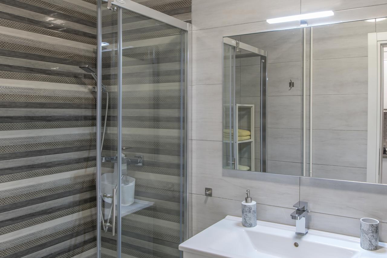Apartmenst Saban 1709 Murine Exterior photo