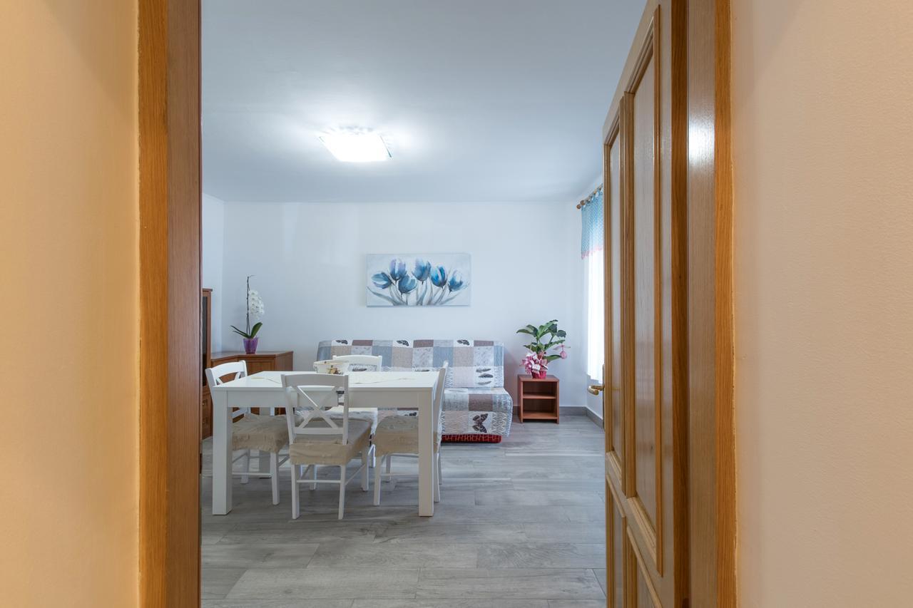 Apartmenst Saban 1709 Murine Exterior photo